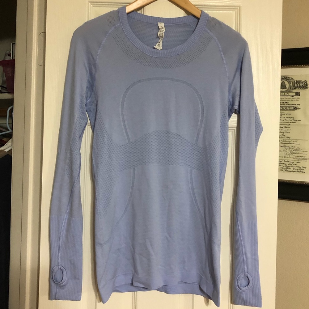 Lululemon l/s Periwinkle shirt